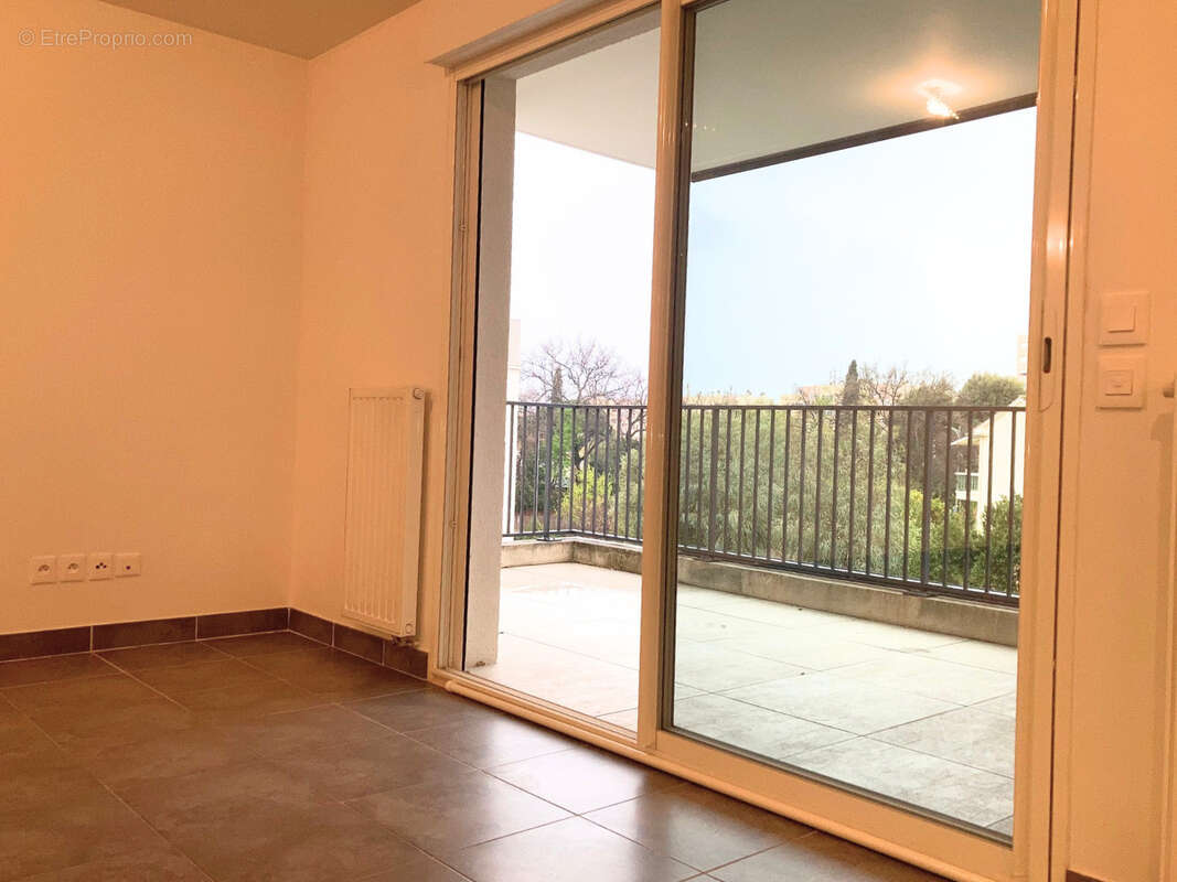 Appartement à HYERES