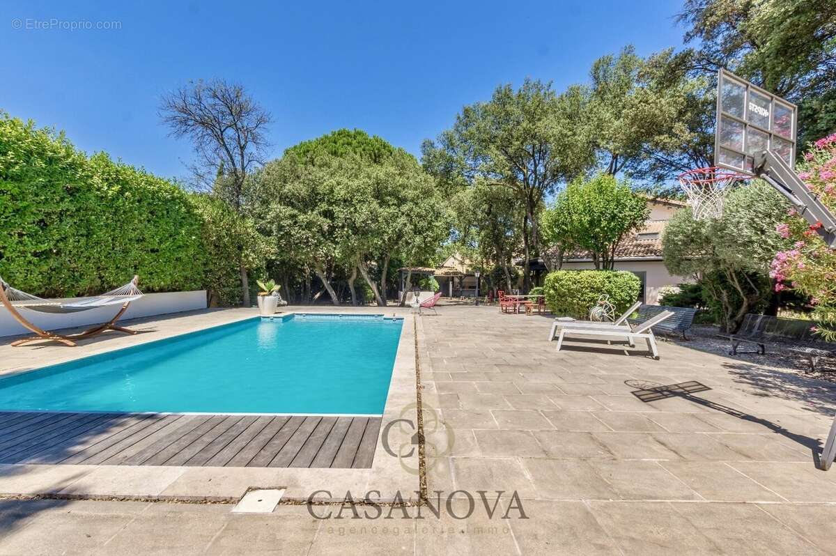 Maison à SAINT-JEAN-DE-VEDAS