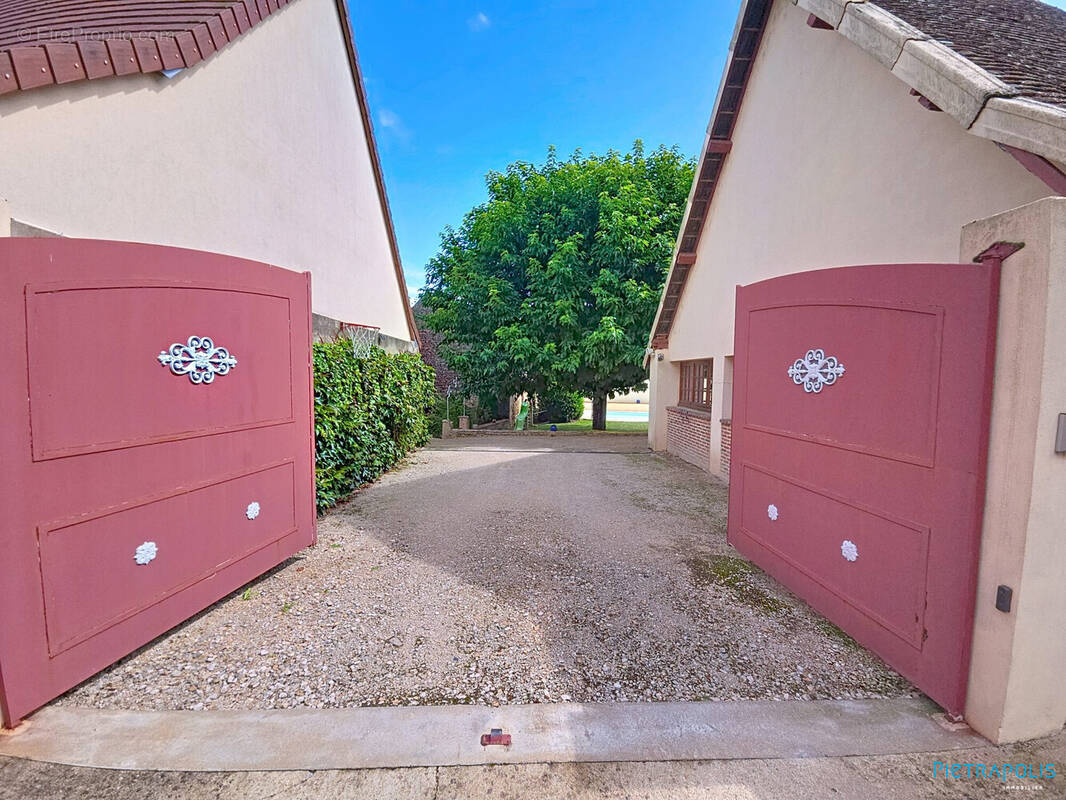 Maison à CUISERY