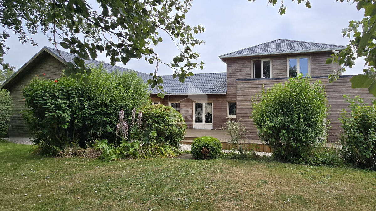 Maison à BERNEVAL-LE-GRAND