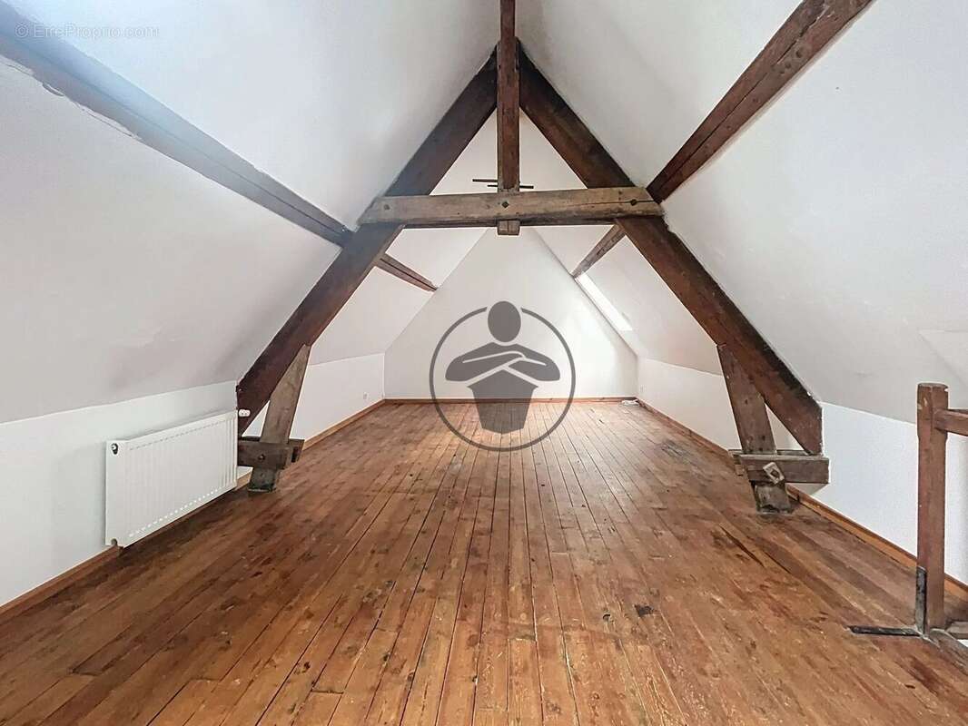 Maison à SAINT-QUENTIN