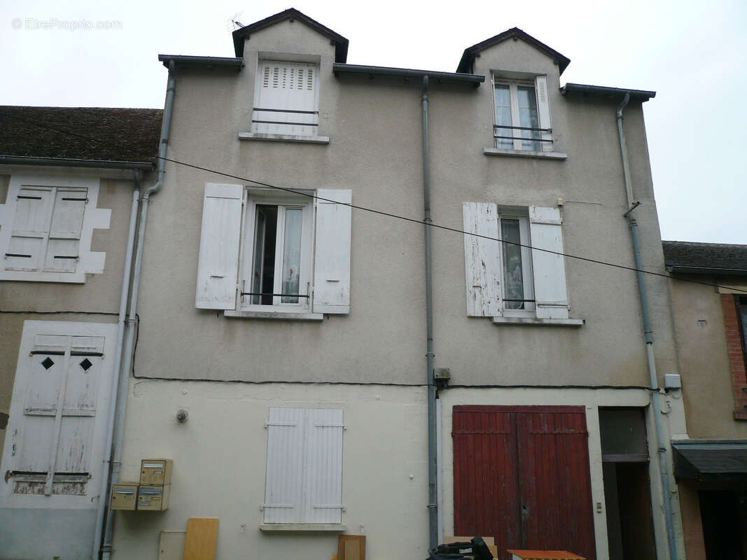 Appartement à LA CHARITE-SUR-LOIRE