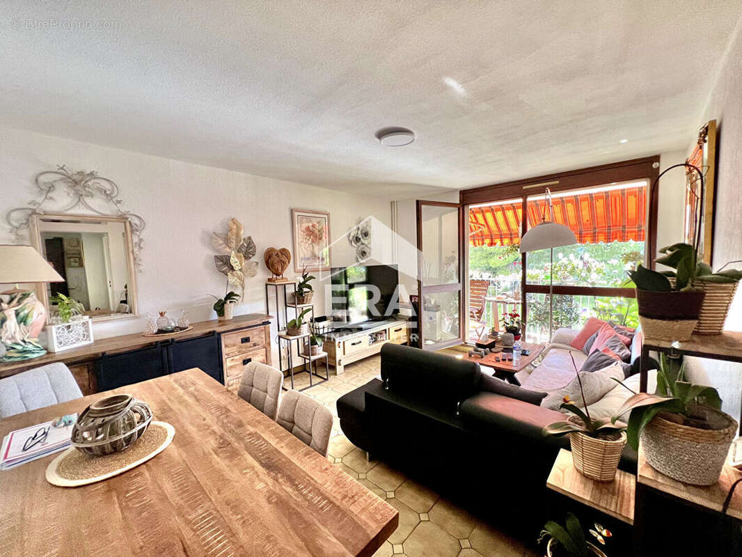 Appartement à MARSEILLE-12E