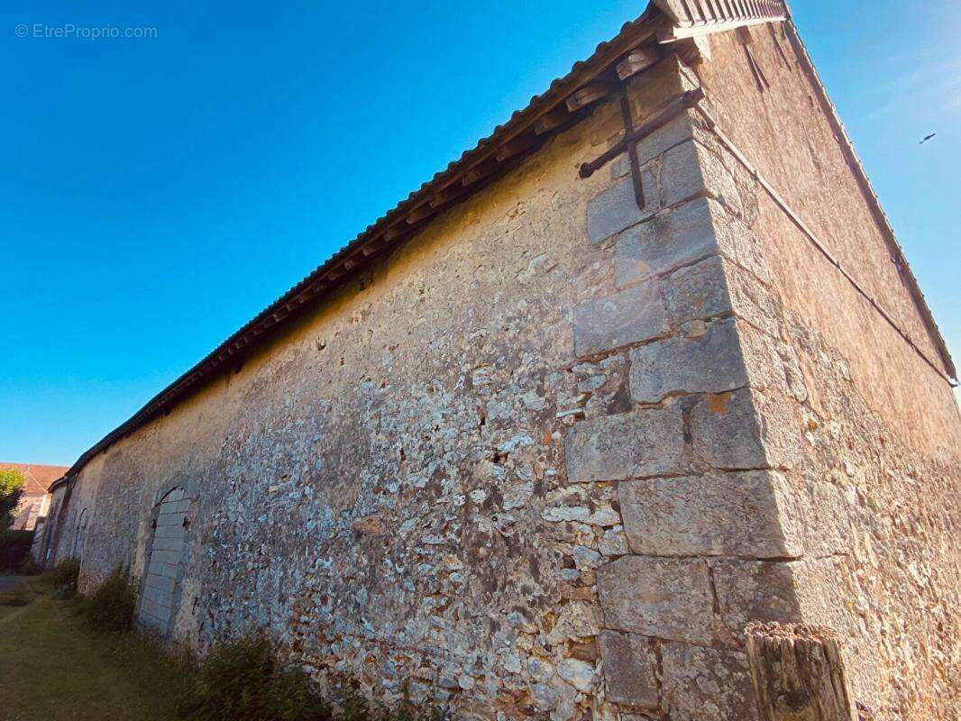 Magnifique Bâtiment agricole / Grange / Loft en pierre - photo 9