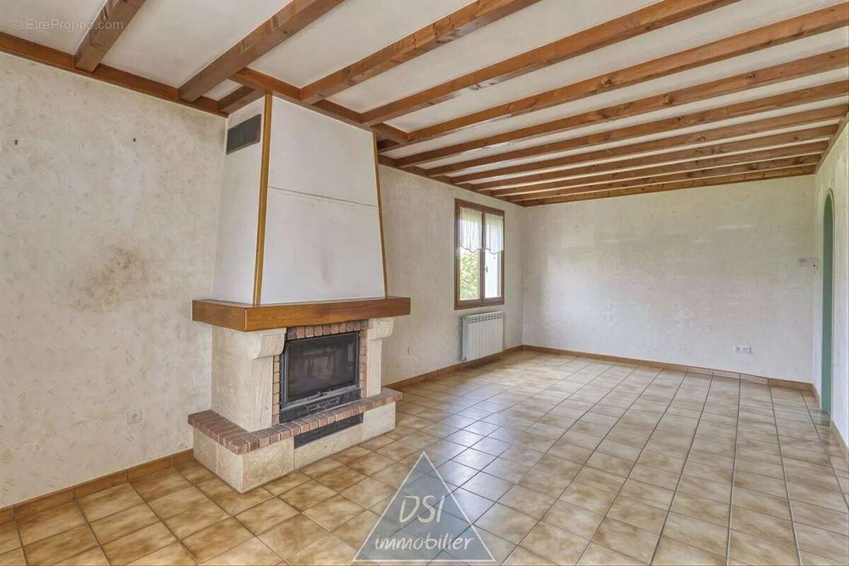 Maison à DAGNEUX