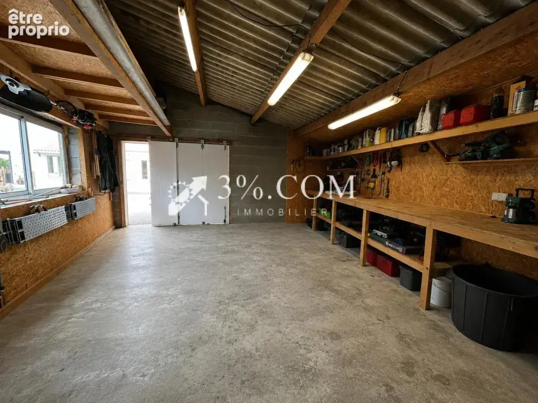 Maison de 130 m2 avec étang sur plus de 4 000 m2 de terrain - photo 12
