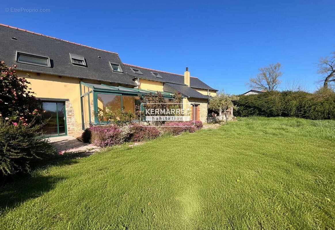 Maison à SAINT-AUBIN-D'AUBIGNE