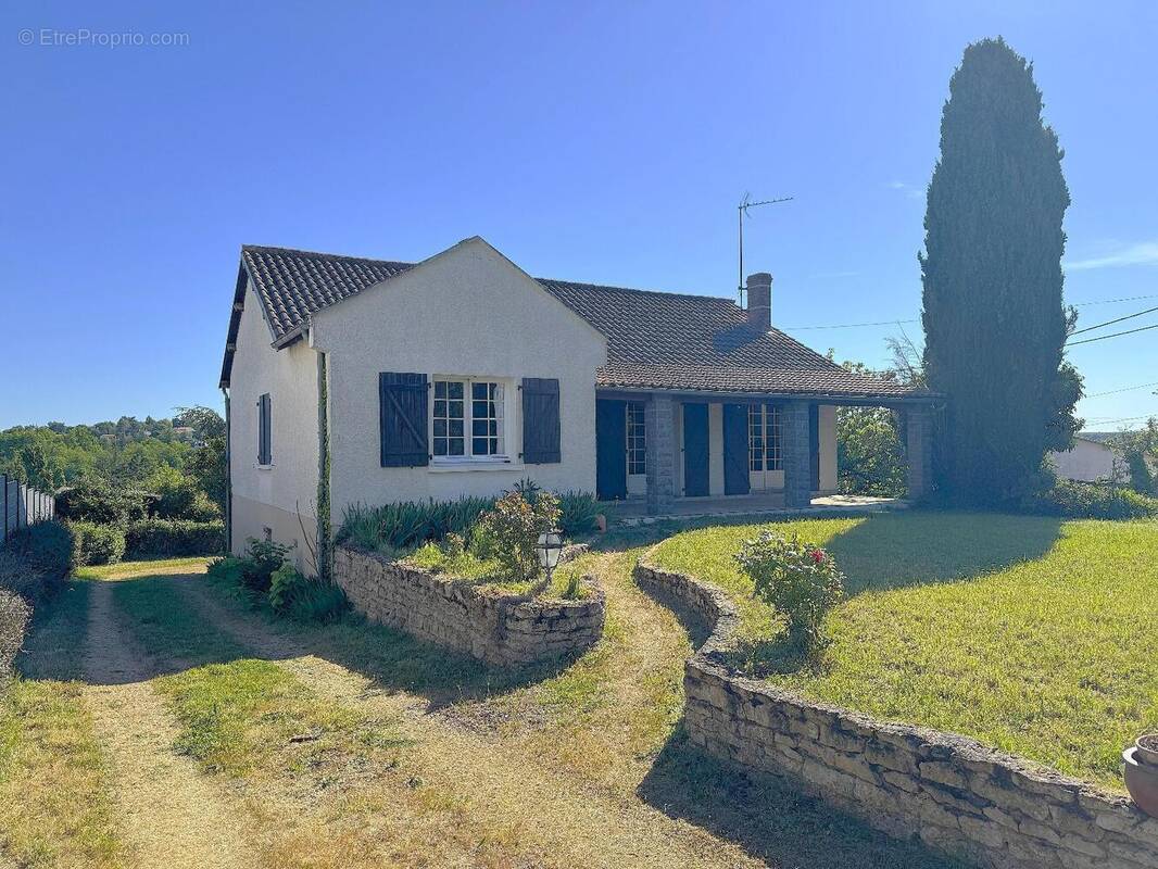   - Maison à SAINT-JEAN-DE-THOUARS