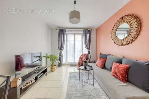 Appartement à BUSSY-SAINT-GEORGES