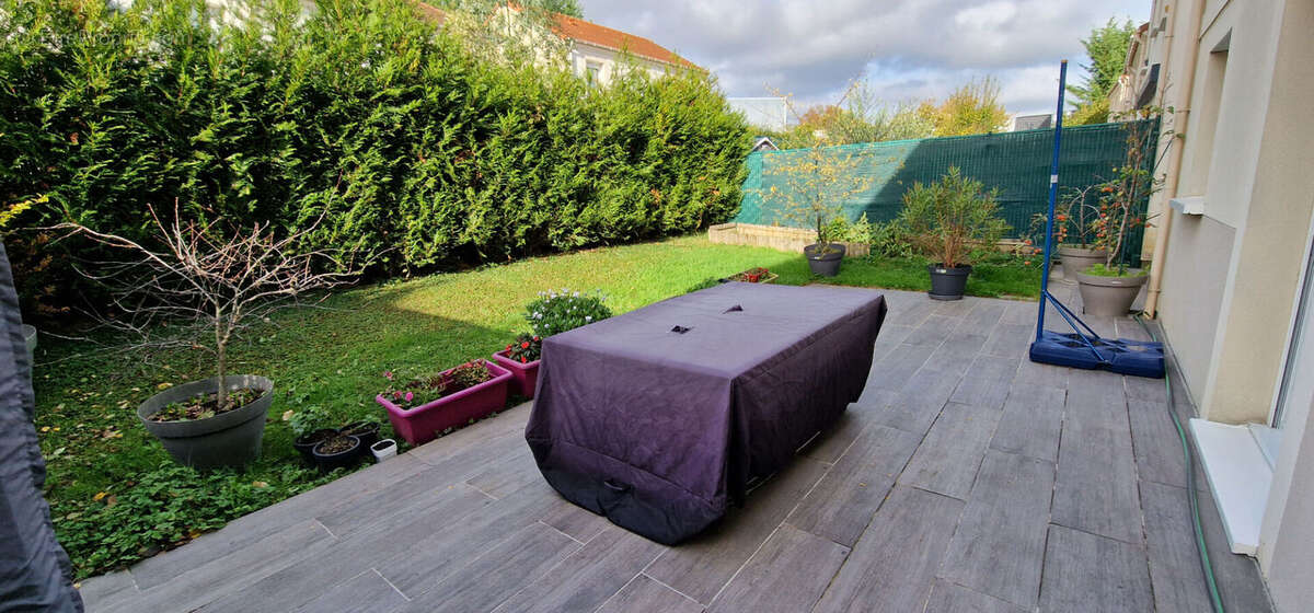 Maison à L&#039;HAY-LES-ROSES