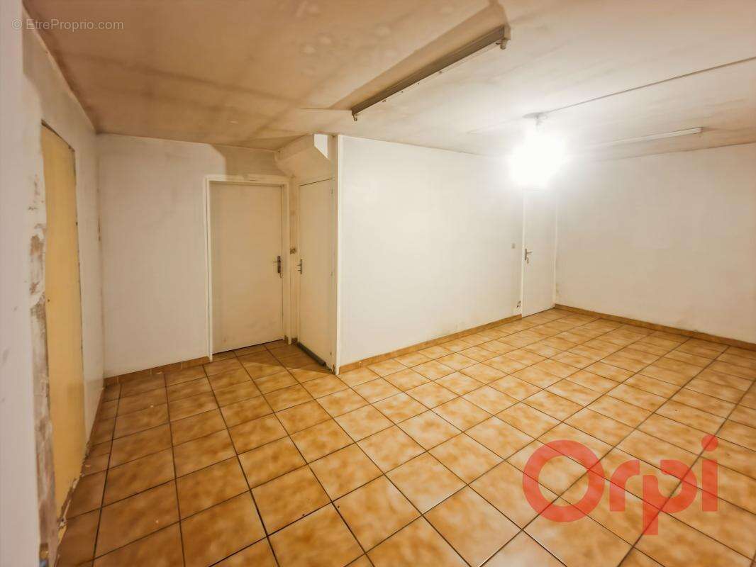 Maison à MORNAY-SUR-ALLIER