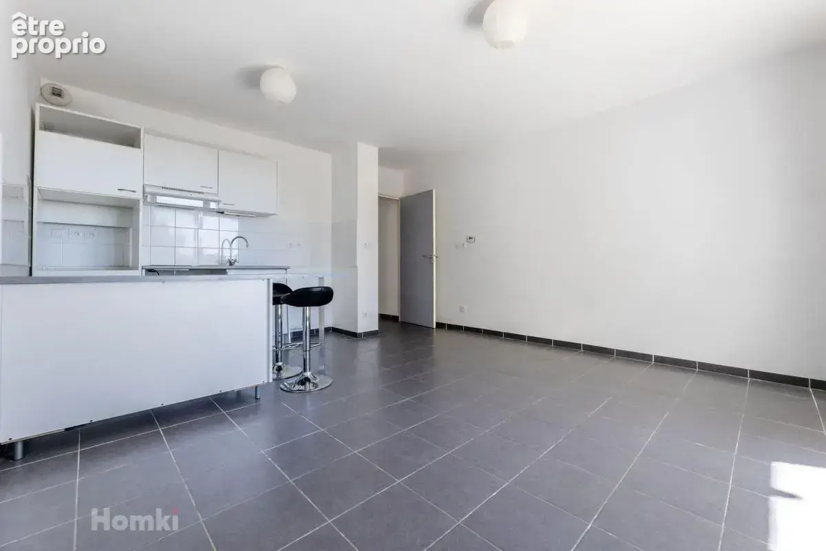 Appartement T2 avec terrasse, loggia, parking et vue exceptionnelle – Grabels - photo 5