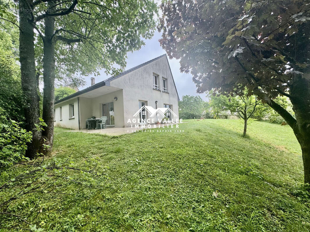 Maison à ETIOLLES