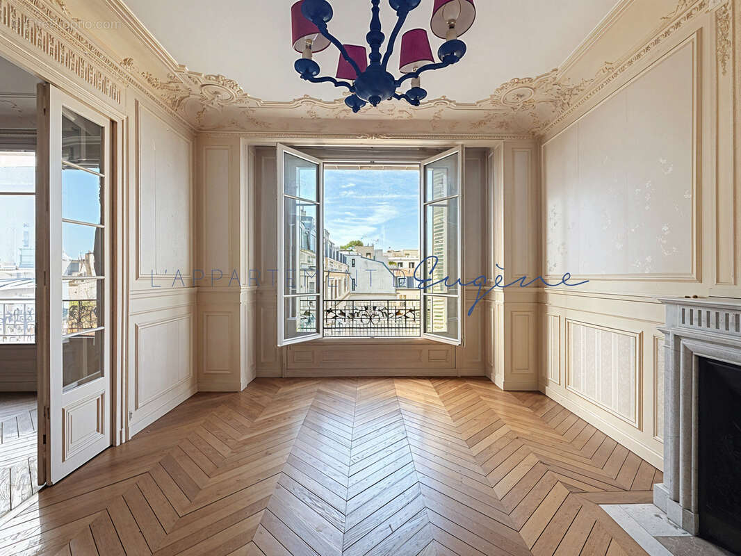 Appartement à PARIS-4E