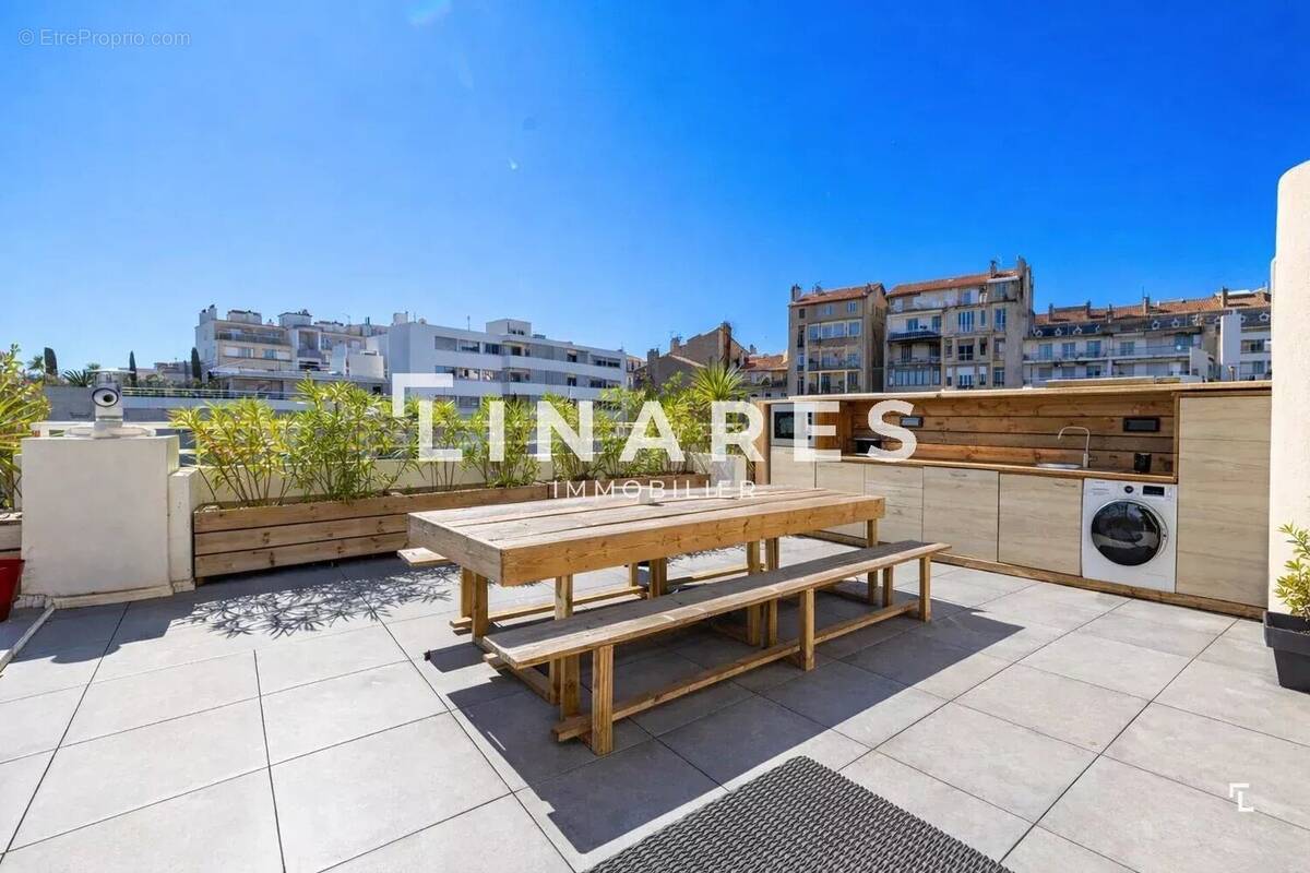 Appartement à MARSEILLE-8E