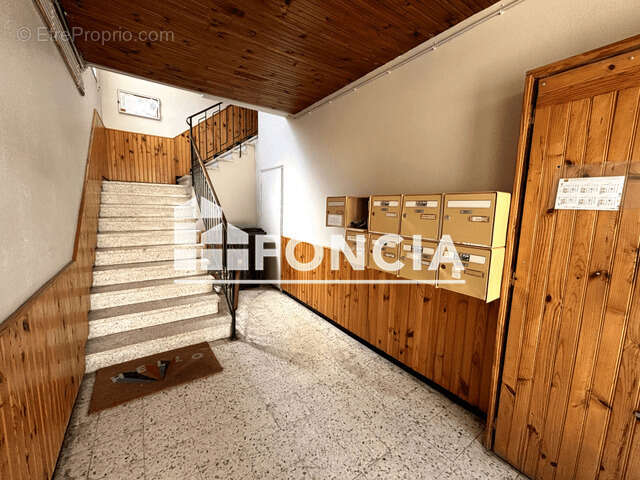 Appartement à LUNEL