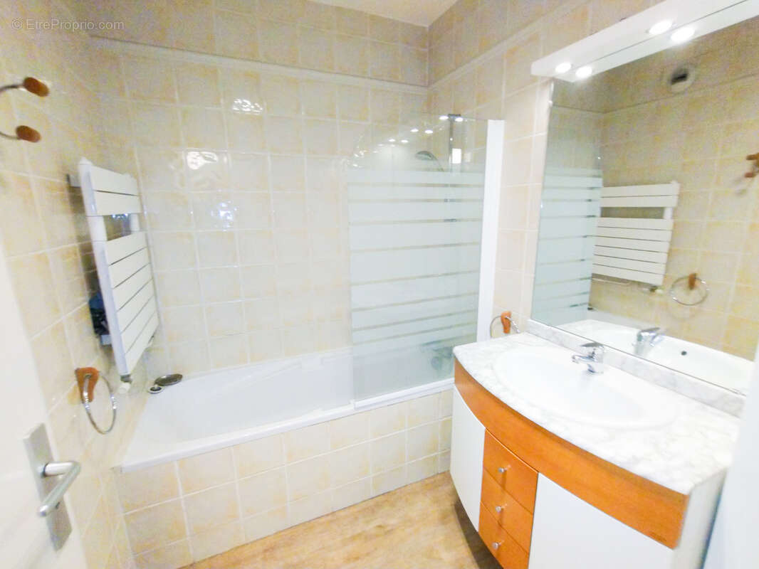 Appartement à AIX-EN-PROVENCE