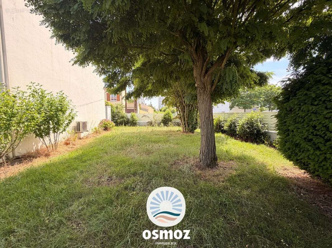 Maison 86 m² à La Rochelle  - photo 2