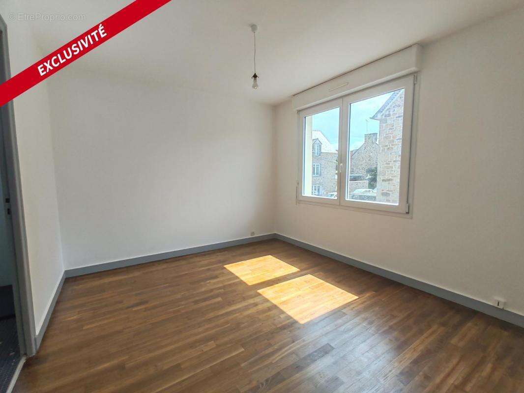 Maison à CHATEAUNEUF-D&#039;ILLE-ET-VILAINE