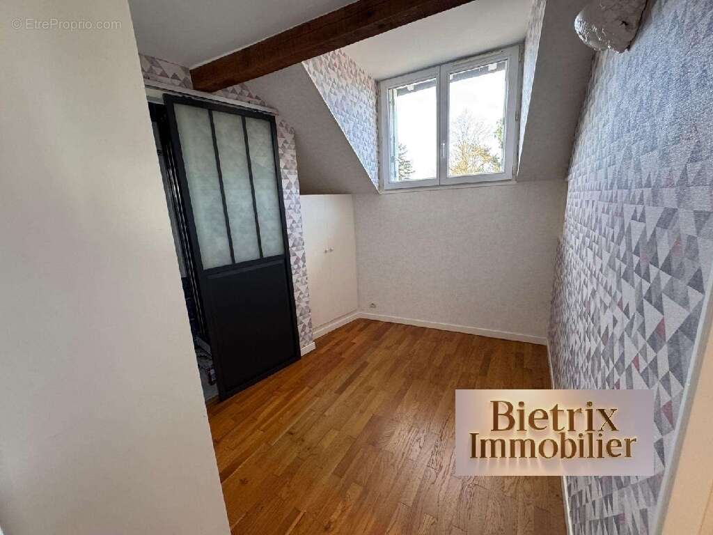 Appartement à L'ISLE-ADAM