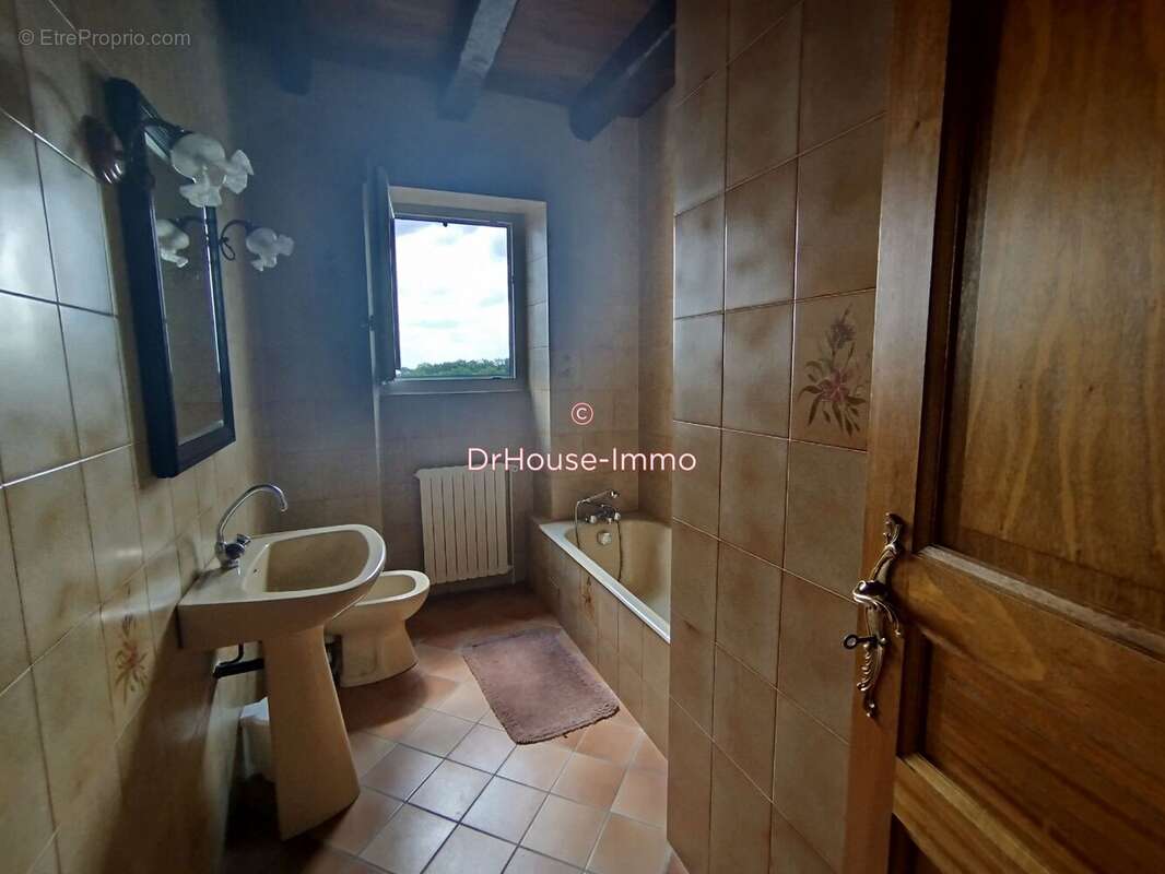 Maison 130 m² à Beauregard-De-Terrasson  - photo 7