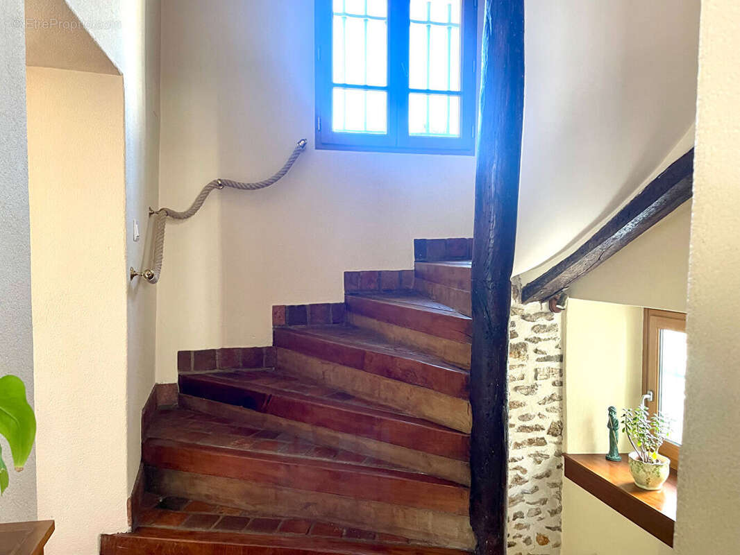 Maison à MONTMORENCY