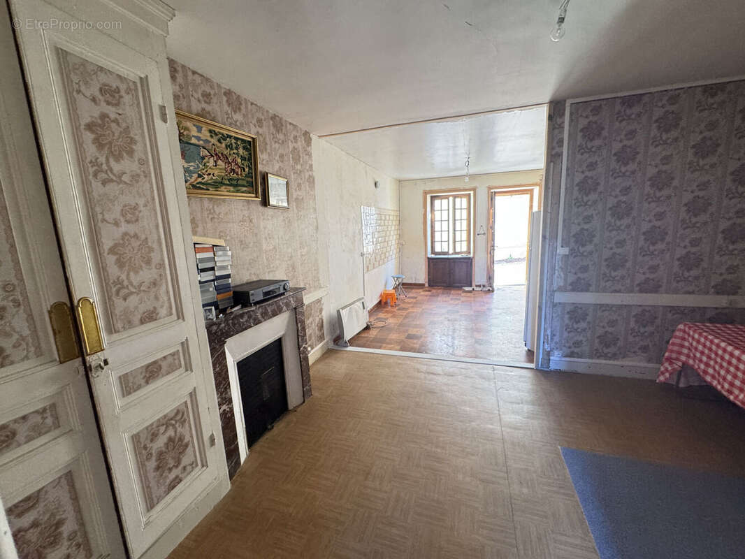 Photo 7 - Maison à AMPLEPUIS