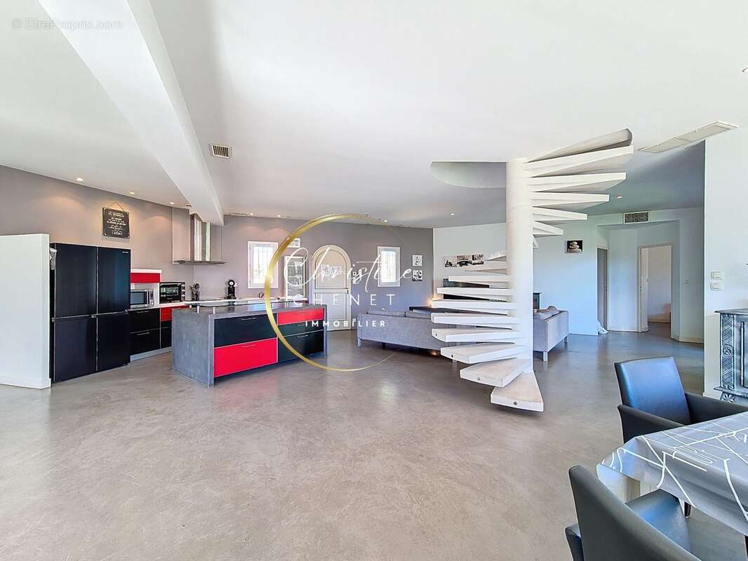 Marina 3 chambres avec appontement de 15 m - photo 12