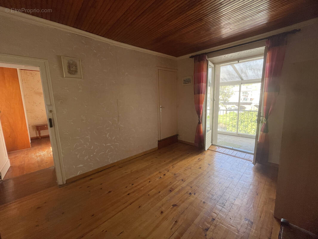 Maison à SAINT-AFFRIQUE