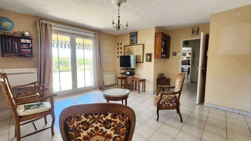 Appartement spacieux, lumineux, très bien équipé, confortable, clim, double vitrage, Alco - photo 11