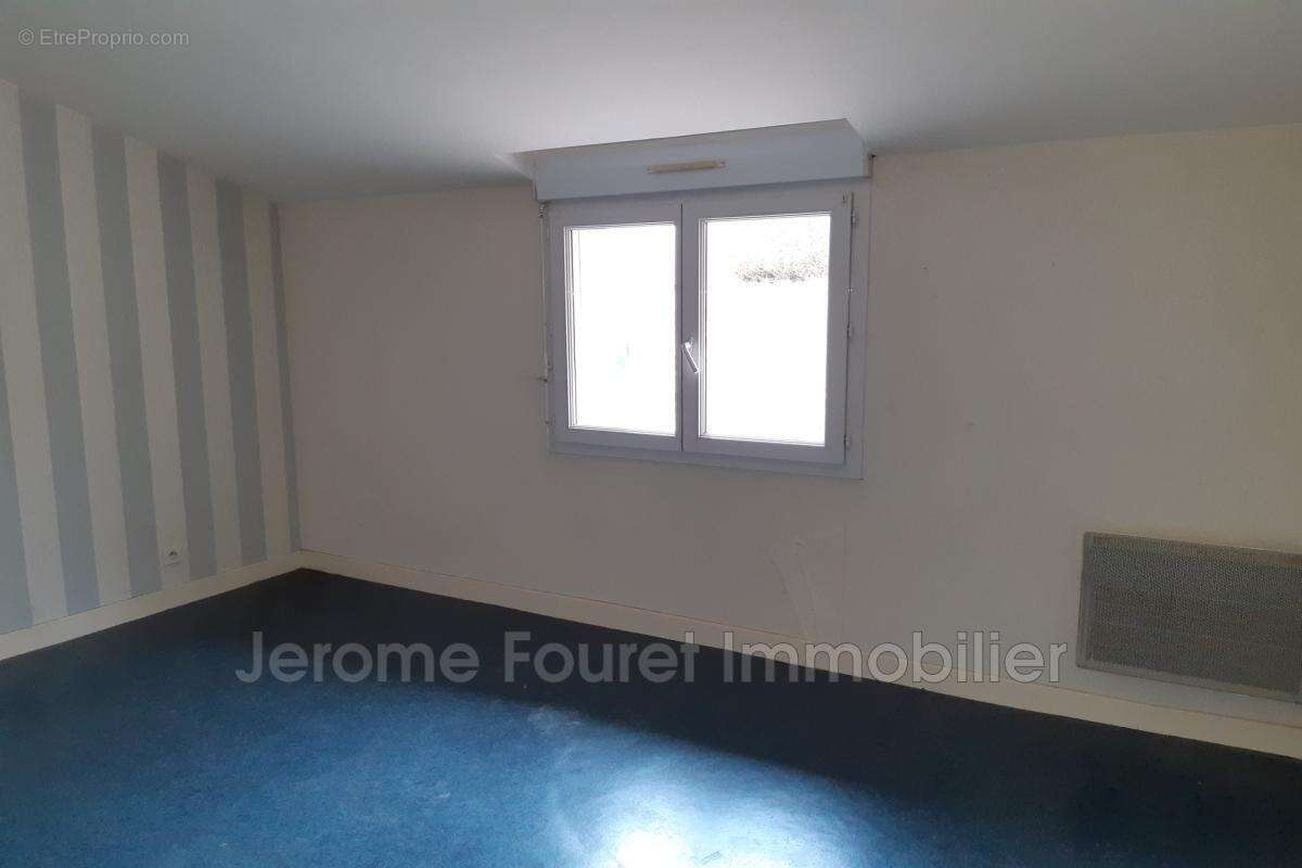Appartement à EGLETONS