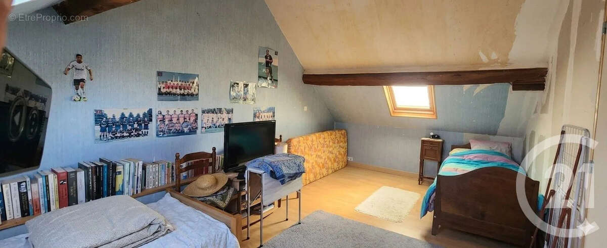 Maison à AUNAY-EN-BAZOIS