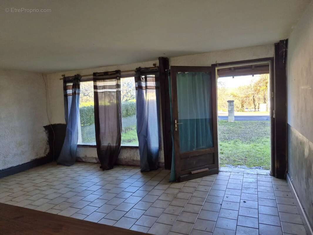 Maison à CRESSENSAC