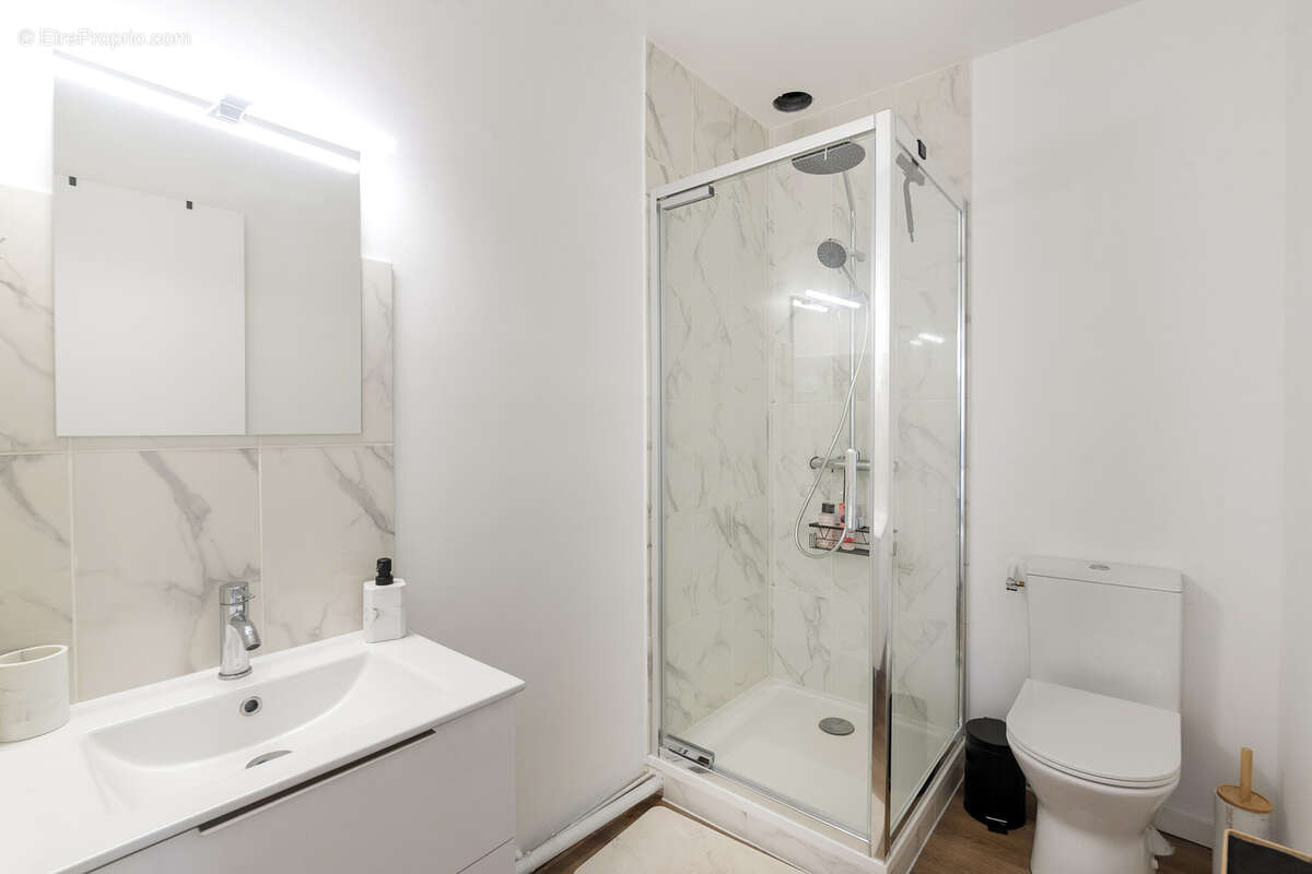 Maison à LA FERTE-ALAIS