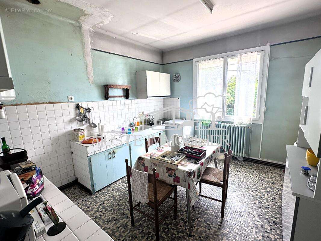 Appartement à SAINT-VICTORET