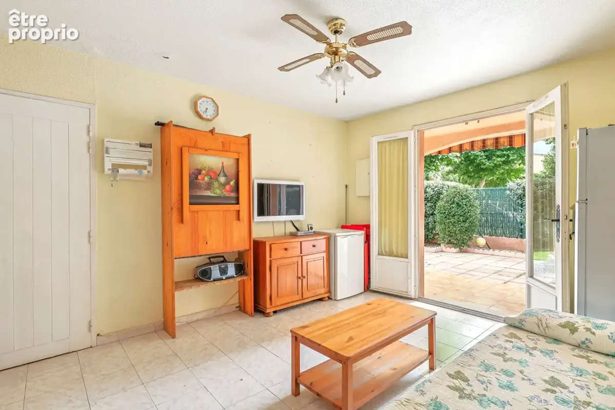 La Londe Les Maures : Appartement  2/3 pièces de 42.00 m² (50.45m²) - photo 6