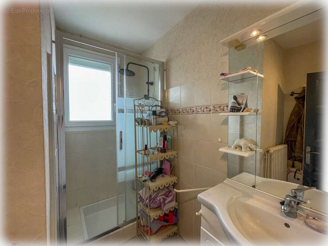 Maison 96 m² à Trelissac  - photo 9