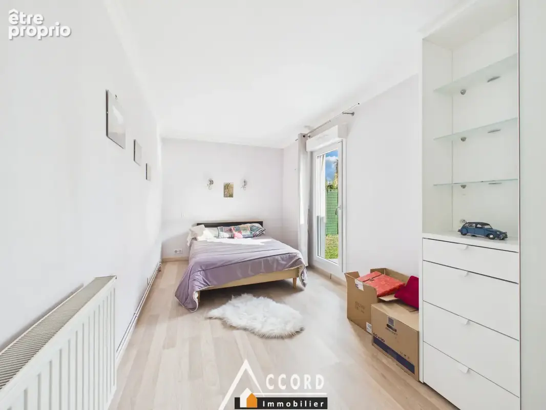 Appartement 5 pieces rez de jardin - photo 11