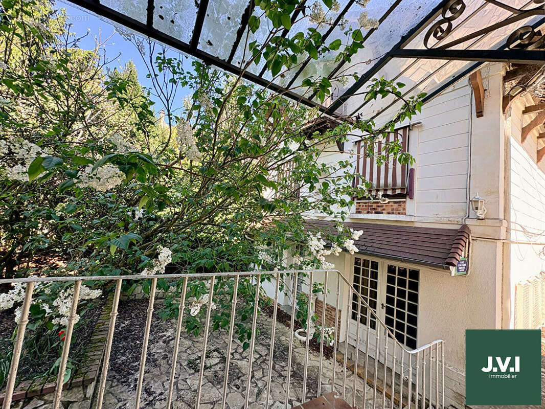 Maison à MONTMORENCY