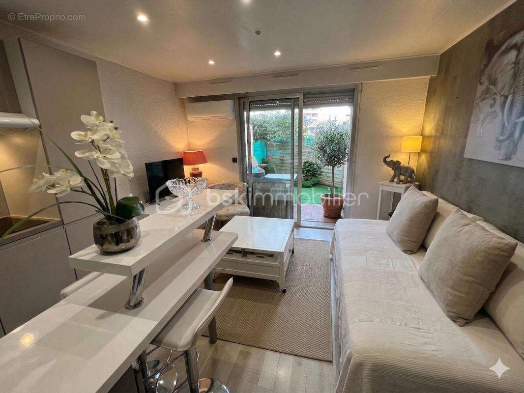 Appartement à FREJUS