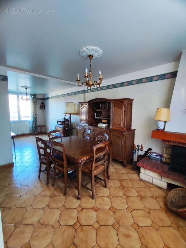 Maison à AULNAY-SOUS-BOIS