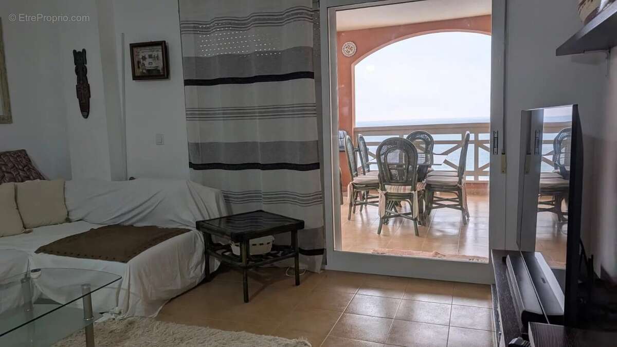 Appartement à LE CAYROL