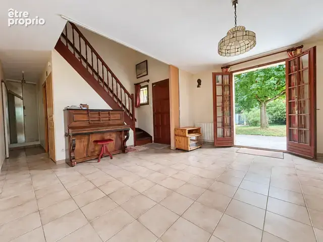 Marcoussis - maison familiale individuelle f5 - 119 m2 au sol - jardin paysagé de 2 100 m2 - photo 5