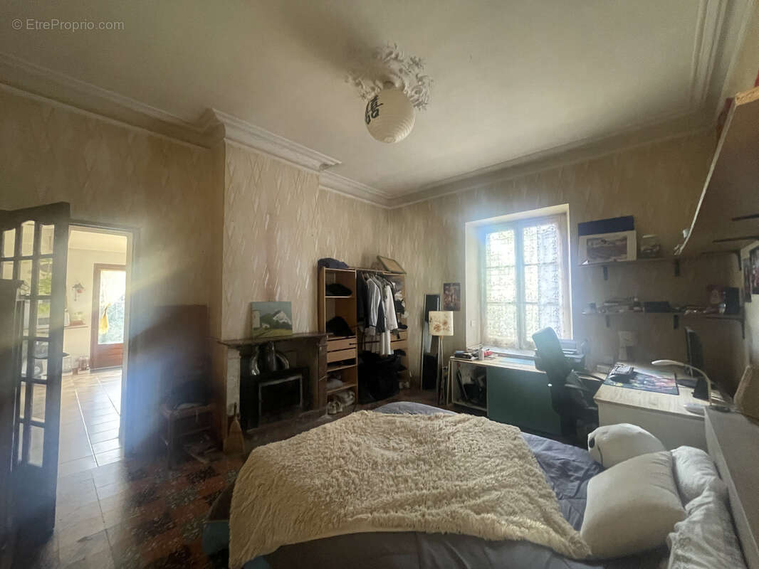 Maison à CAZILHAC