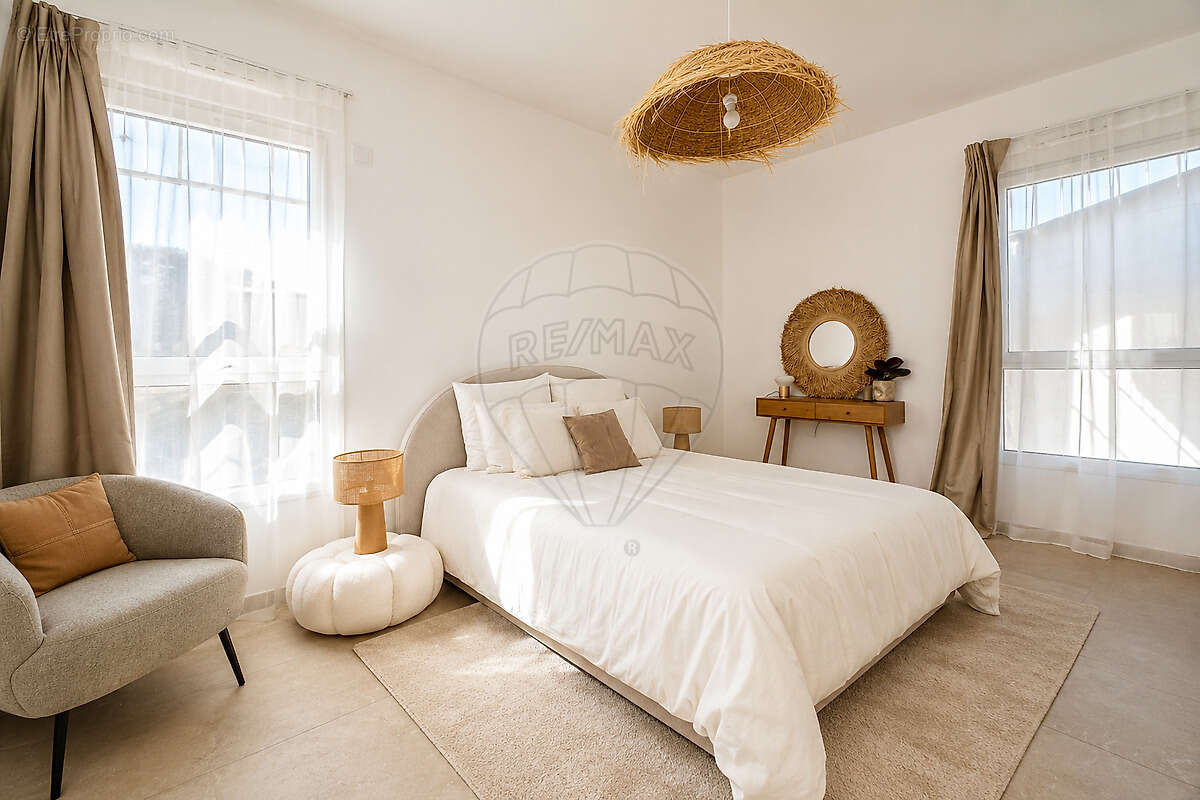 Appartement à VILLENEUVE-LOUBET