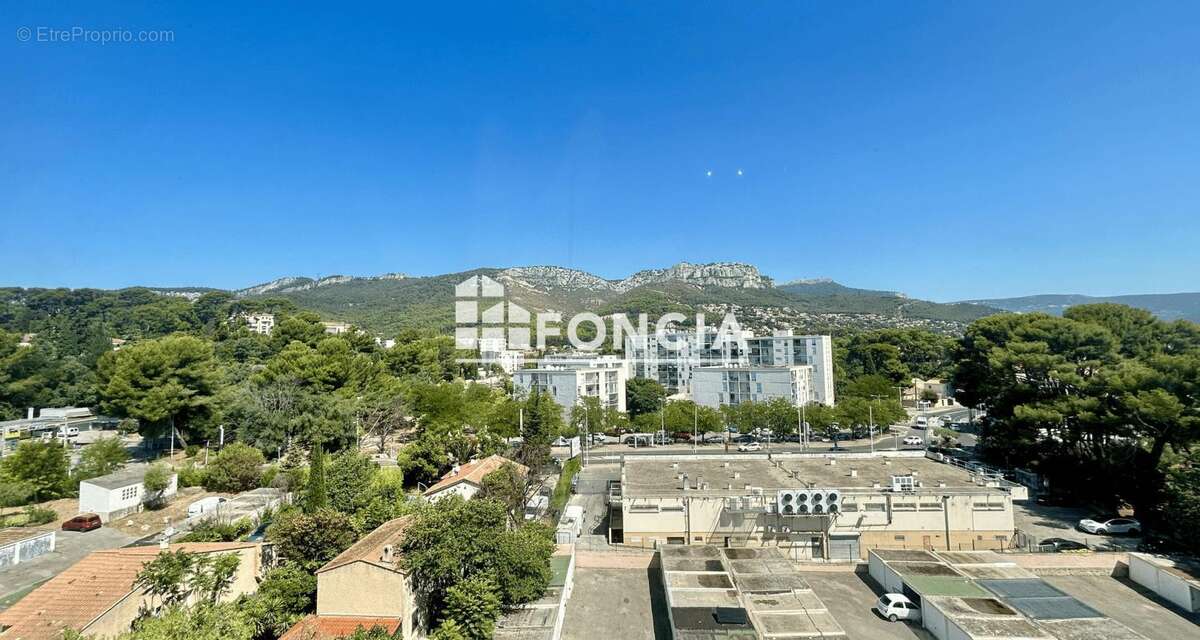 Toulon ouest valbertand t3, vue dégagee - photo 2