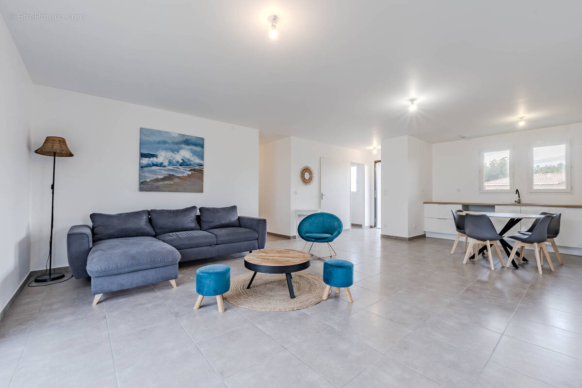 Maison à VIELLE-SAINT-GIRONS