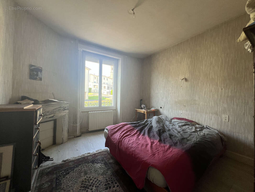 Maison en pierre AURILLAC - photo 4