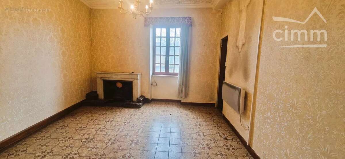 Appartement à LA TOUR-DU-PIN