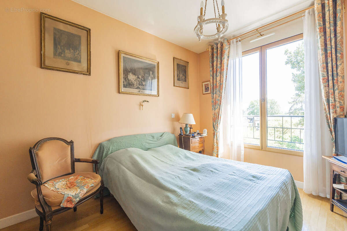 Appartement à GARCHES